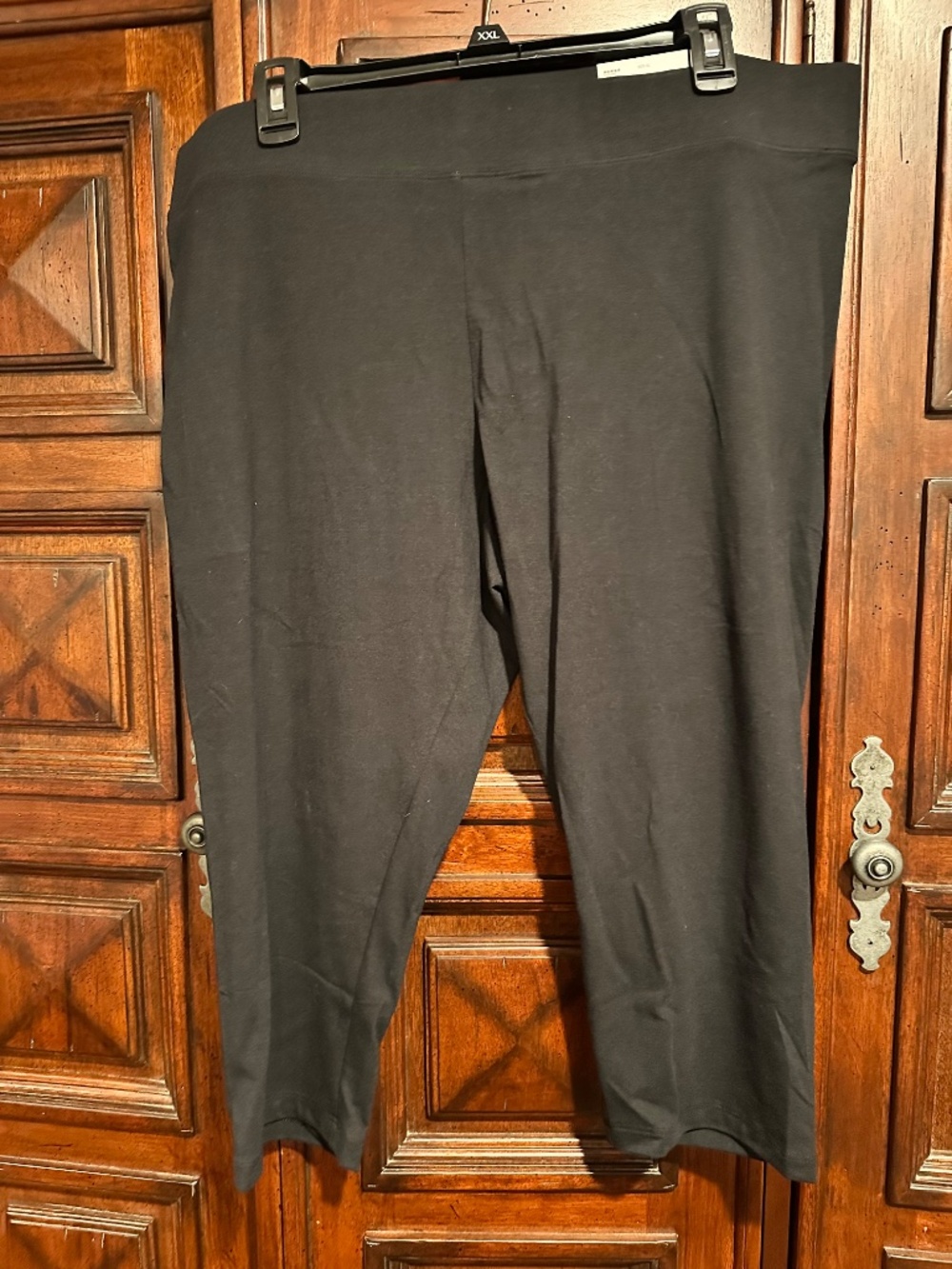 SONOMA XL Cropped Leggings Mid Rise Black Slim hip & thigh Hits Below Calf NWT